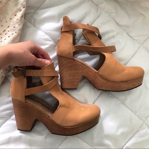 Free People Clogs
